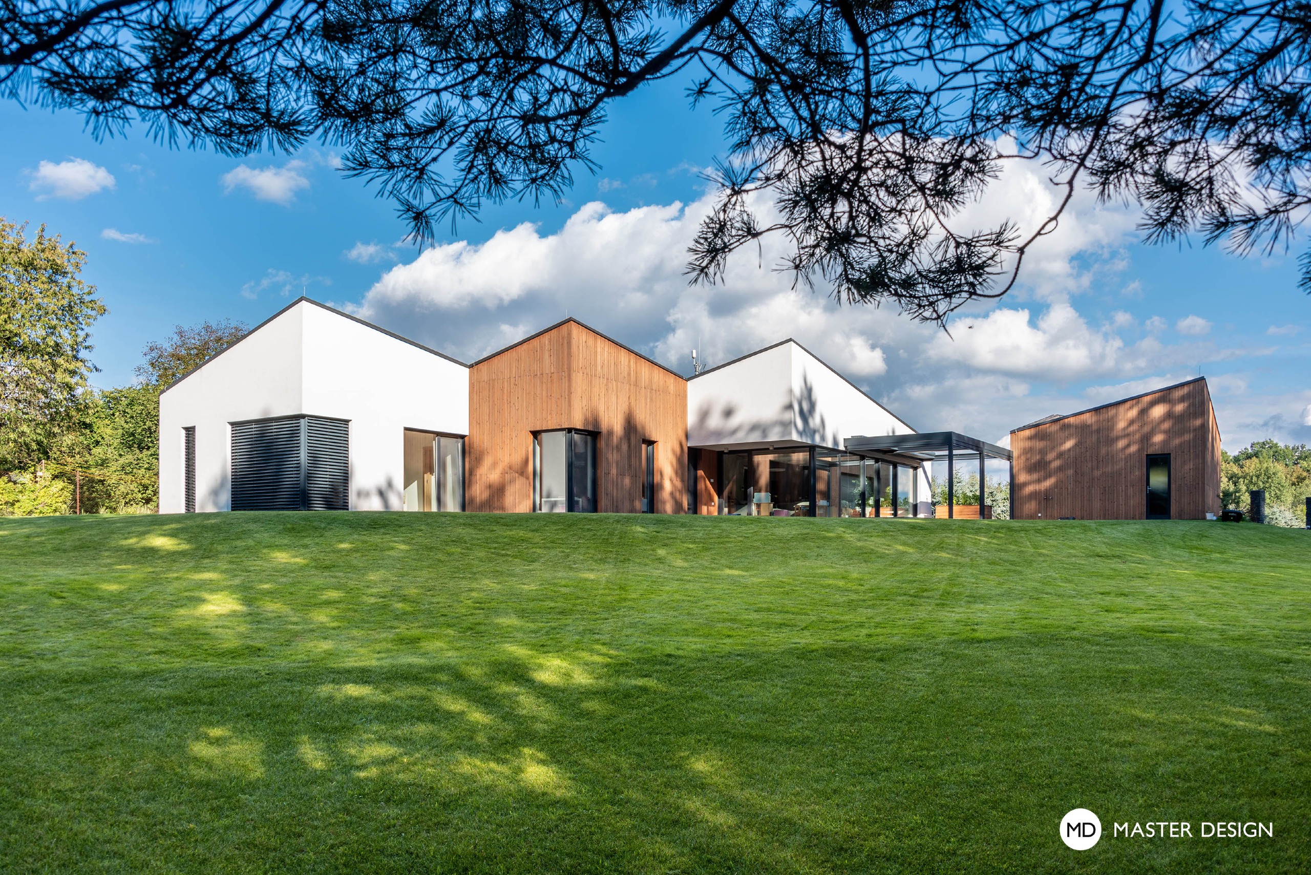 Bungalow by Forest with Wooden Cladding of the FacadesKrmelín - visualisation8