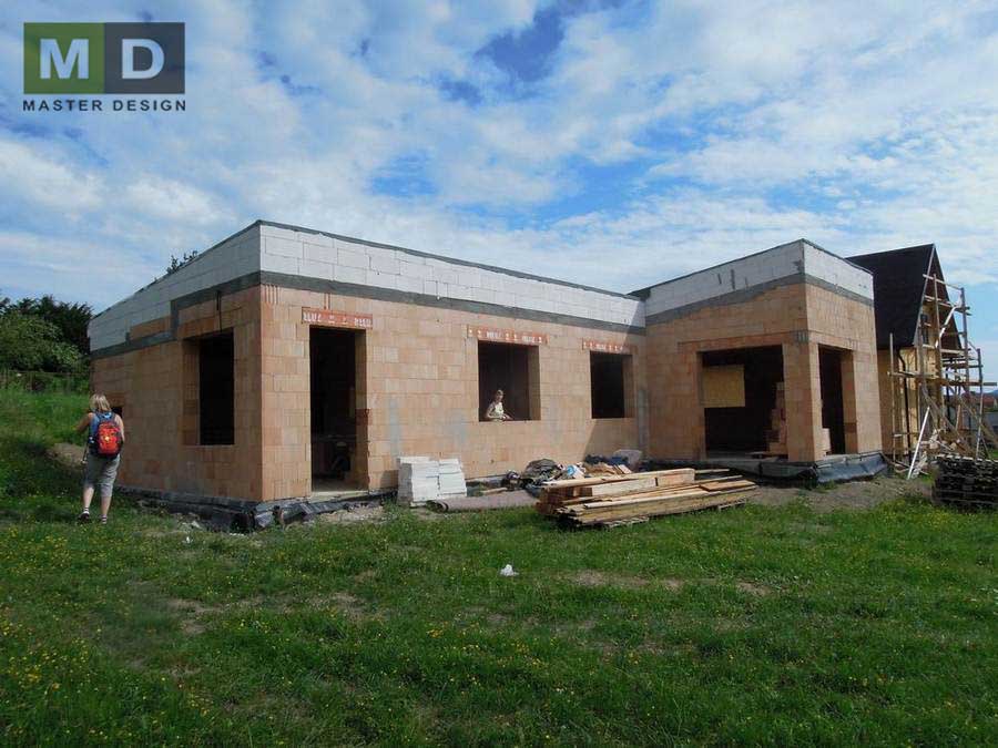 RealisationNízkoenergetický přízemní bungalov do L s garáží Frýdlant - visualisation3