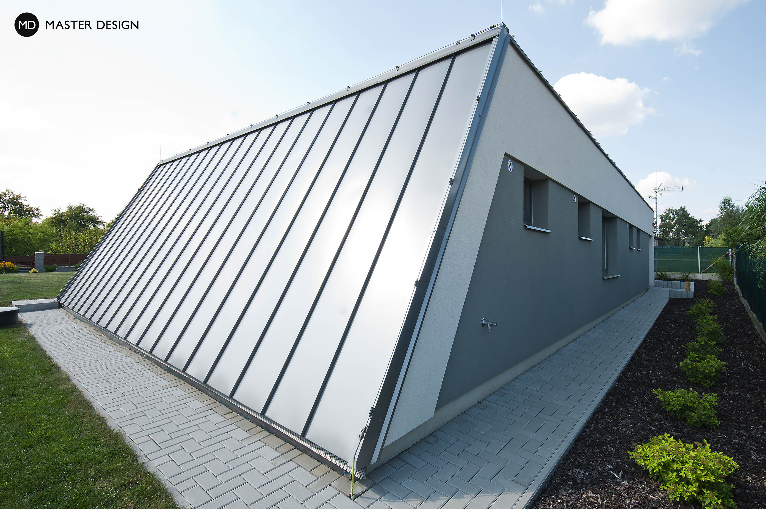 Atypický bungalov do L s plochou střechou, krytým stáním a dřevěným obkladem - Ostrava - vizualizace 3