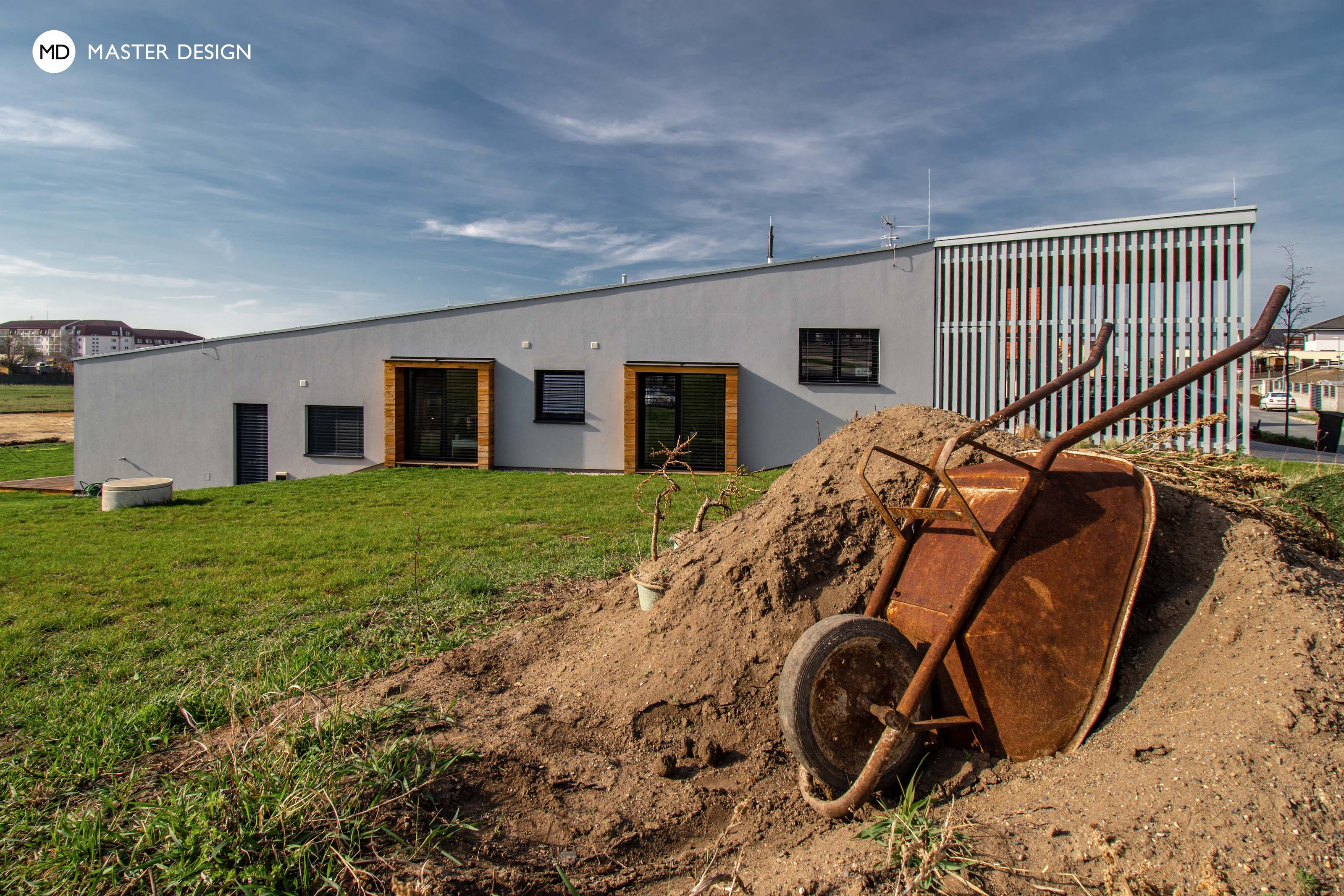 Modern bungalow in the slope with terrace having solid roof for young familyOdolená Voda - visualisation9