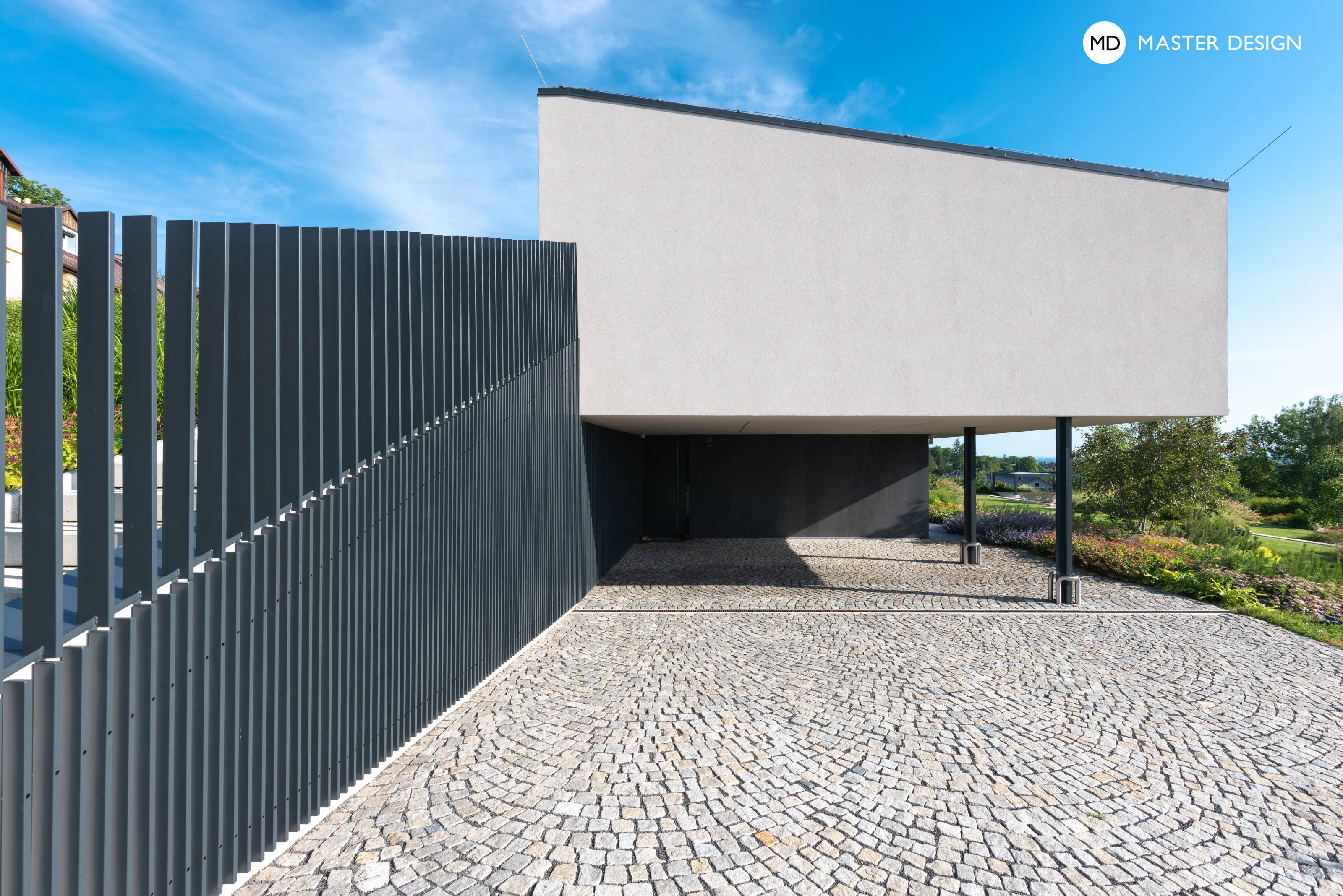 Luxury White Villa with Stainless Steel Swimming PoolŠternberk - visualisation7